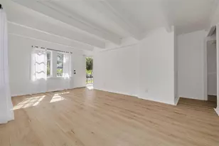 925 16th Ave N, Saint Petersburg, FL 33704 - Photo 8