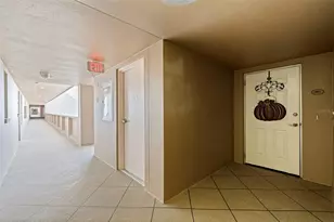 5200 Brittany Dr S, Saint Petersburg, FL 33715 - Photo 26