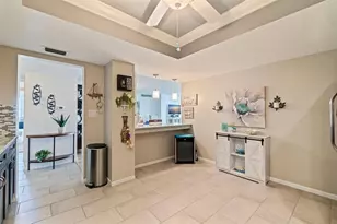 5200 Brittany Dr S, Saint Petersburg, FL 33715 - Photo 10