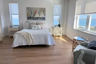 5200 Brittany Dr S, Saint Petersburg, FL 33715 - Photo 10