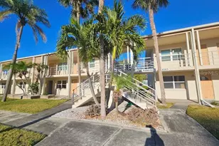 4565 Duhme Rd, Saint Petersburg, FL 33708 - Photo 1