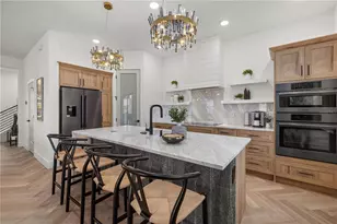 2824 52nd St S, Gulfport, FL 33707 - Photo 4