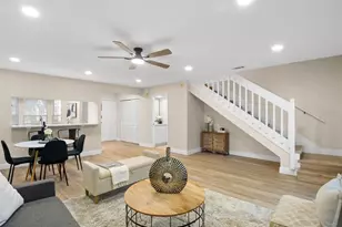 2377 Hounds Trail, Palm Harbor, FL 34683 - Photo 6