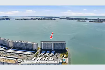 6060 Shore Boulevard S #203, Gulfport, FL 33707 - Photo 2