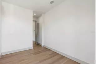 2320 W North B St, Tampa, FL 33609 - Photo 32