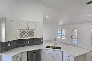 3180 Wiltshire Ave, Spring Hill, FL 34608 - Photo 10