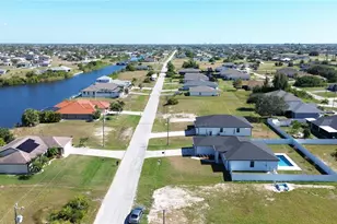 2458 NW 9th Terrace, Cape Coral, FL 33993 - Photo 34