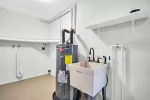 6450 Tralee Ave, New Port Richey, FL 34653 - Photo 24