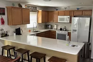 1067 Carver Ct, The Villages, FL 32163 - Photo 2