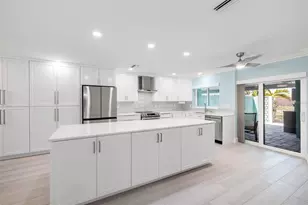 328 Boca Ciega Point Blvd S, Saint Petersburg, FL 33708 - Photo 24