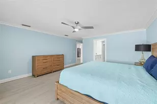 328 Boca Ciega Point Blvd S, Saint Petersburg, FL 33708 - Photo 30