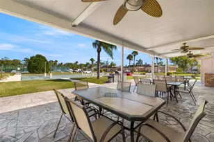 328 Boca Ciega Point Blvd S, Saint Petersburg, FL 33708 - Photo 48