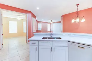 210 Mystic Falls Dr, Apollo Beach, FL 33572 - Photo 12