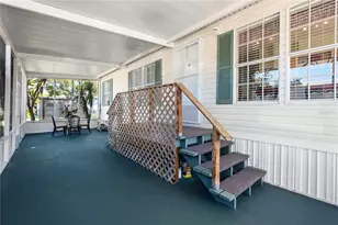 37251 Lois Ave, Zephyrhills, FL 33542 - Photo 22