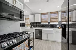 1120 17th Ave N, Saint Petersburg, FL 33704 - Photo 16