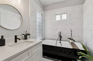 1120 17th Ave N, Saint Petersburg, FL 33704 - Photo 36