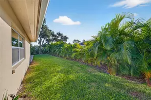 5833 25th St S, Saint Petersburg, FL 33712 - Photo 34