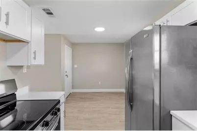 8310 Croton Avenue, Tampa, FL 33619 - Photo 12