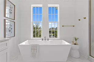 450 Gilman Pl N, Saint Petersburg, FL 33716 - Photo 32