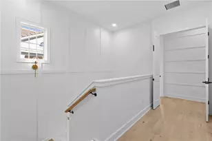 450 Gilman Pl N, Saint Petersburg, FL 33716 - Photo 22