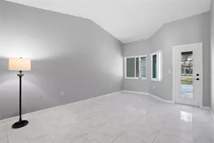 948 Lucas Ln, Oldsmar, FL 34677 - Photo 16