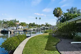 5173 Horseshoe Pl, Saint Petersburg, FL 33703 - Photo 58