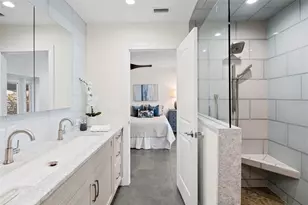 5173 Horseshoe Pl, Saint Petersburg, FL 33703 - Photo 30