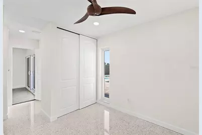 5173 Horseshoe Place, Saint Petersburg, FL 33703 - Photo 38