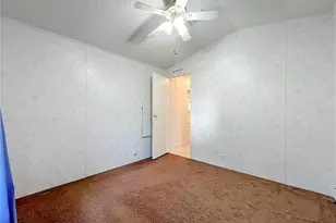 35819 S Shelley Dr, Leesburg, FL 34788 - Photo 12