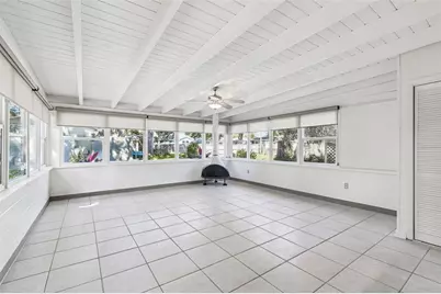 5819 27th Avenue S, Gulfport, FL 33707 - Photo 6