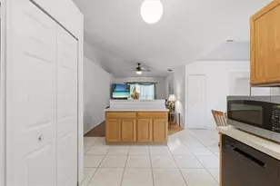 7172 Toledo Rd, Spring Hill, FL 34606 - Photo 22