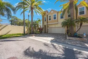 789 Grand Cypress Ln, Tarpon Springs, FL 34689 - Photo 2