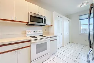7932 Sailboat Key Blvd S, South Pasadena, FL 33707 - Photo 12