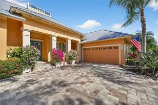 539 Islebay Dr, Apollo Beach, FL 33572 - Photo 8