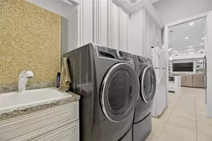 539 Islebay Dr, Apollo Beach, FL 33572 - Photo 50