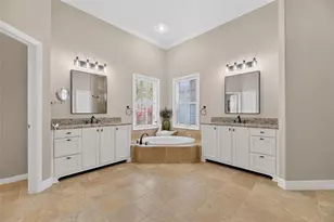 539 Islebay Dr, Apollo Beach, FL 33572 - Photo 24