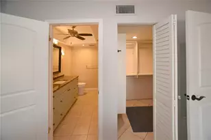 4770 Brittany Dr S, Saint Petersburg, FL 33715 - Photo 12