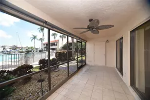 4770 Brittany Dr S, Saint Petersburg, FL 33715 - Photo 4