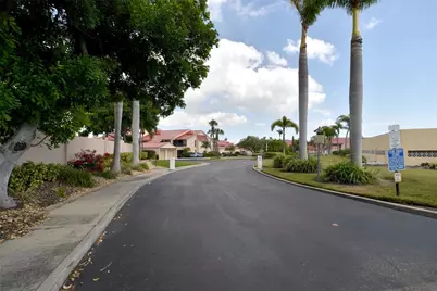 4770 Brittany Drive S #16, Saint Petersburg, FL 33715 - Photo 86