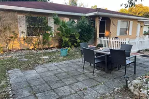 39431 Lincoln Ave, Zephyrhills, FL 33542 - Photo 4