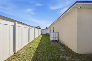 1085 Brenton Manor Dr, Winter Haven, FL 33881 - Photo 28