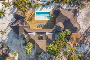 7147 La Lenaire Dr, Longboat Key, FL 34228 - Photo 2
