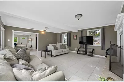 9493 55th Street N, Pinellas Park, FL 33782 - Photo 32