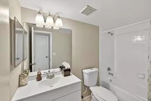 105 Lotus Cir, Safety Harbor, FL 34695 - Photo 22