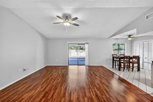 105 Lotus Cir, Safety Harbor, FL 34695 - Photo 16