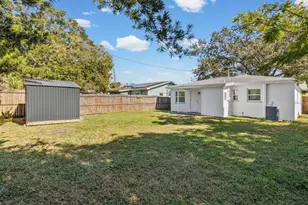 2916 22nd St N, Saint Petersburg, FL 33713 - Photo 16