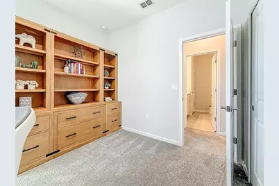 373 Sandbar Avenue NE, Saint Petersburg, FL 33716 - Photo 42