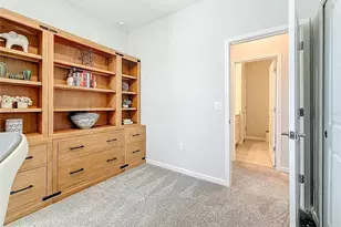 373 Sandbar Ave NE, Saint Petersburg, FL 33716 - Photo 42