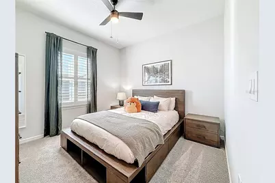 373 Sandbar Avenue NE, Saint Petersburg, FL 33716 - Photo 34