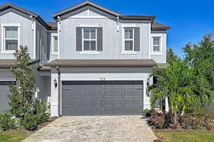 373 Sandbar Ave NE, Saint Petersburg, FL 33716 - Photo 2